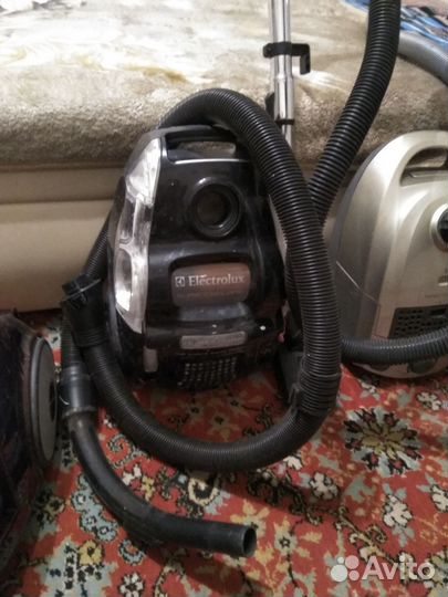 Пылесосы на запчасти