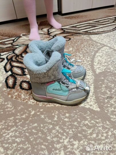 Теплые сапоги для девочки