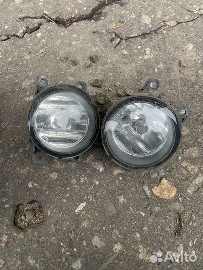 Туманки оригинальные на duster