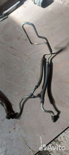 Трубка охлаждение на Cadillac CTS