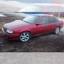 Opel Vectra 2.0 MT, 1992, битый, 360 000 км, с пробегом, цена 50 000 руб.