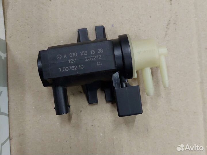 Клапан давления турбины Mercedes A0101531328