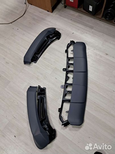 Накладки переднего бампера перфоманс на бмв х5е70