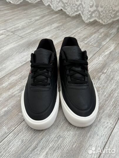 Кроссовки levis мужские