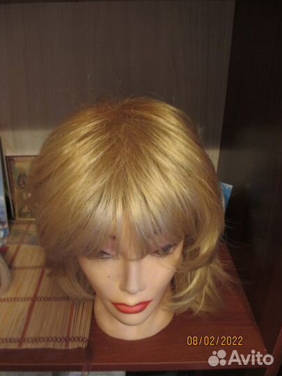 Парик из канеколона revlon, р.57-59, блондин