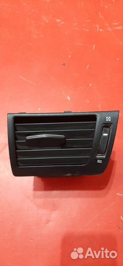 Дефлектор воздушный правый Lexus Ls