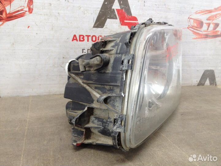 Фара левая Mercedes Actros 36737
