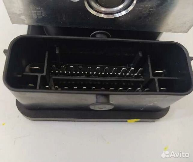 Блок абс 476600587R Dacia Dokker - года