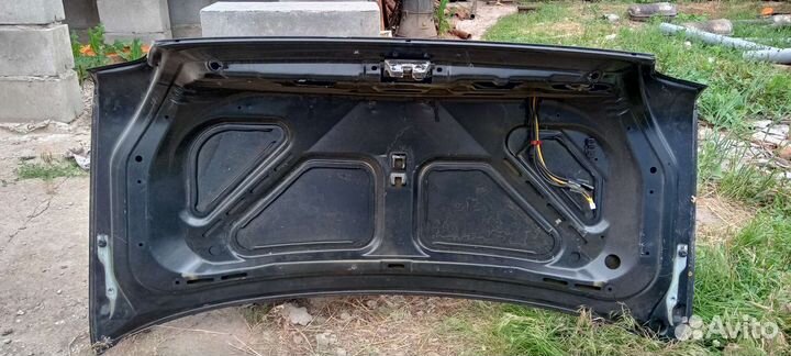 Крышка багажника bmw 7е38