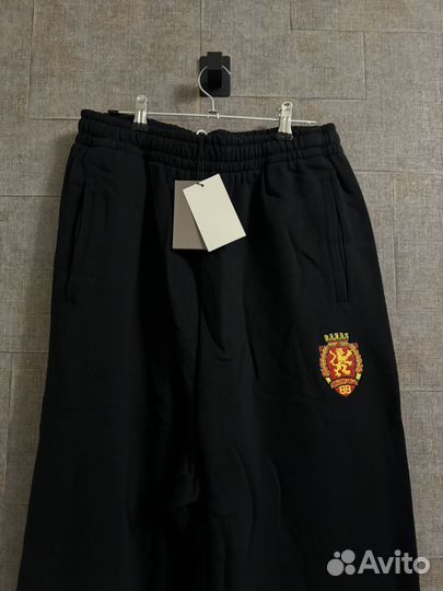 В Наличии Balenciaga skater pants штаны