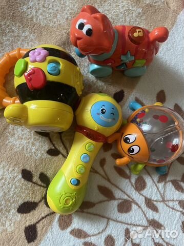 Музыкальные игрушки для малышей