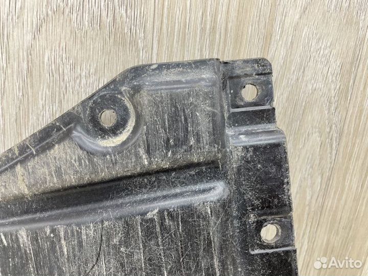 Пыльник двигателя Mercedes-Benz Gls-Class X167