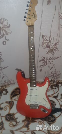 Электрогитара fender squier stratocaster
