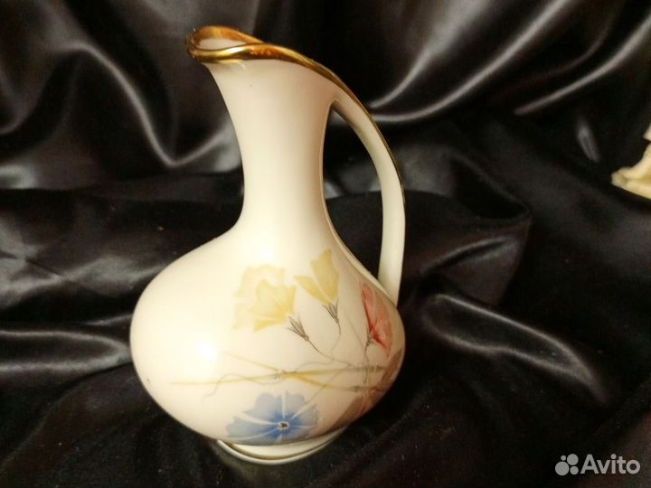 Винтаж. Коллекционный соусник