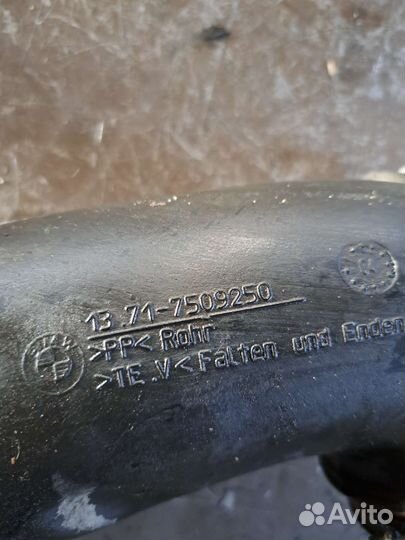 Патрубок воздушного фильтра Range Rover Vogue