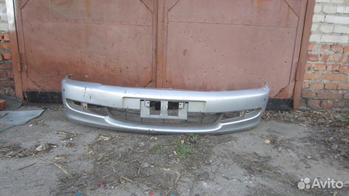 Передний бампер для Toyota Ipsum 1998
