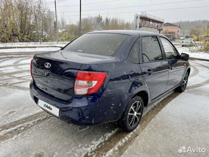 LADA Granta 1.6 МТ, 2012, 200 000 км