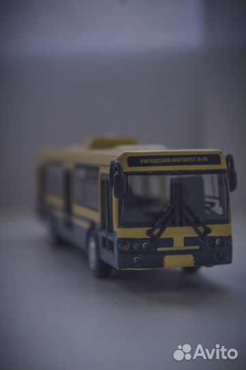 Модель автобуса
