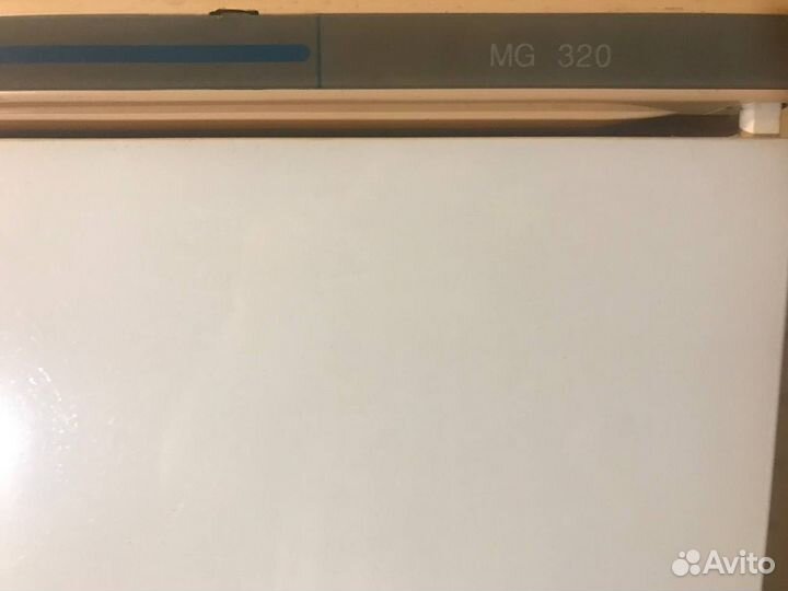 Холодильник Stinol