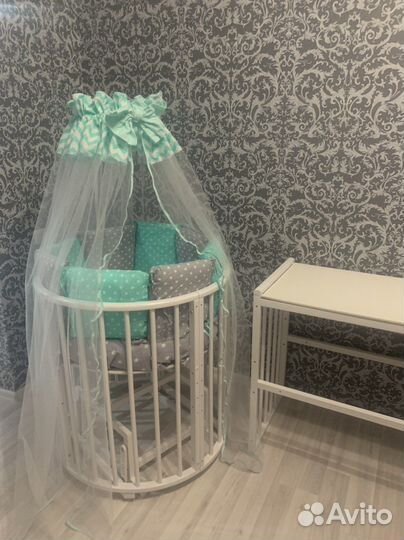 Детская овальная кроватка