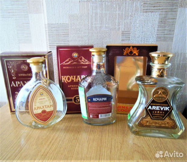 Бутылки для коллекции и рукоделия