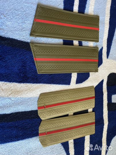 Военные пуговицы, погоны