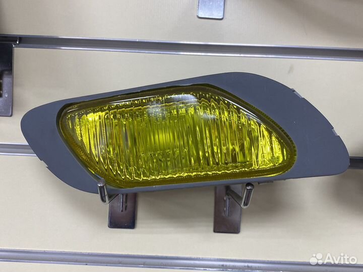 Фара противотуманная правая Daewoo nexia желтая