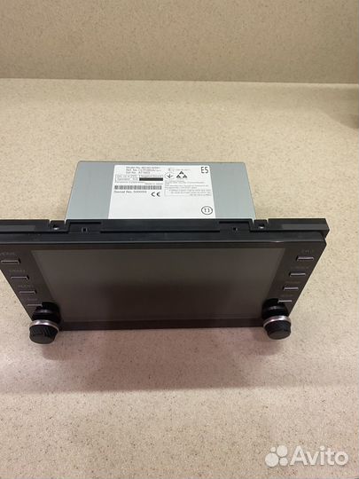 Штатная магнитола на Тойота Рав4 50