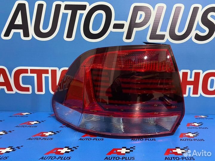 Фонарь задний Volkswagen Polo 15-20