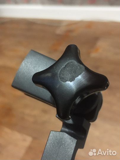 Студийный микрофон AKG C214