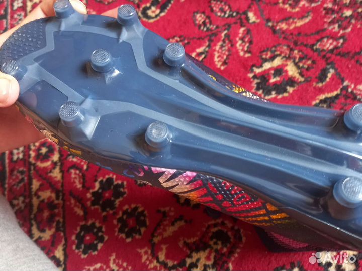 Футбольные бутсы 39-40 размер