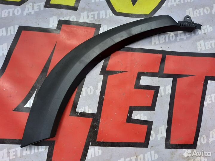 Накладка Молдинг задней правой двери Lexus NX