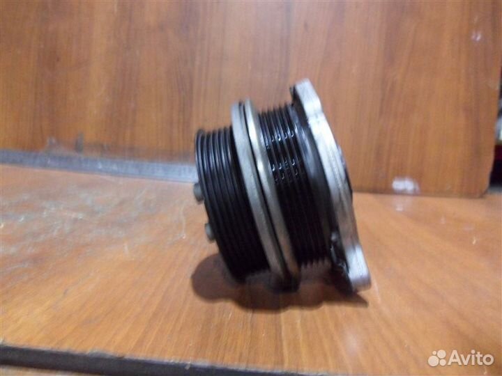 Помпа водяная Volkswagen Golf 5 1K1 BLG 1.4