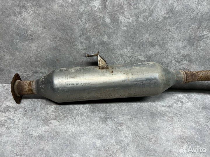 Банка глушителя средняя Toyota Camry XV40 ACV40