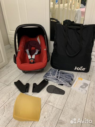 Прогулочная коляска joie pact