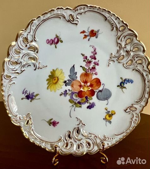 Антикварная тарелка. Цена за одну. Numphemburg