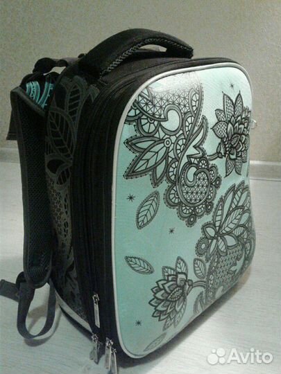 Рюкзак школьный