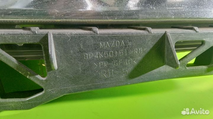 Фара правая для Mazda 3 2003-2009