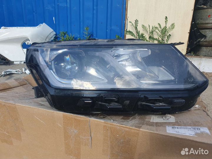 Фара правая Geely Coolray