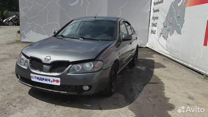 Торпедо Nissan Almera (N16) 68200-BN900