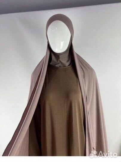 Азра на завязках