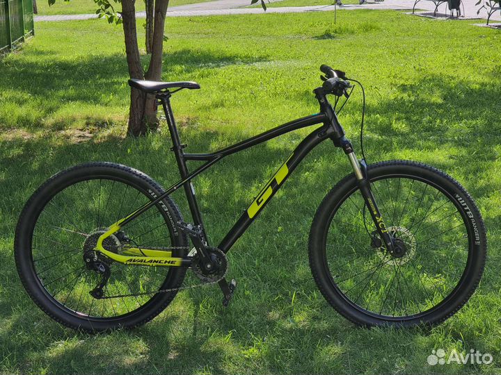 Велосипед Gt Avalanche Sport 27.5