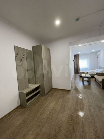 Комната 37 м², 2/2 эт.