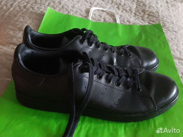 Кроссовки adidas оригинал