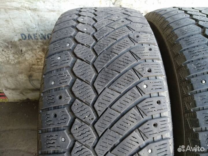 Continental ContiIceContact 4x4 235/60 R17 106T
