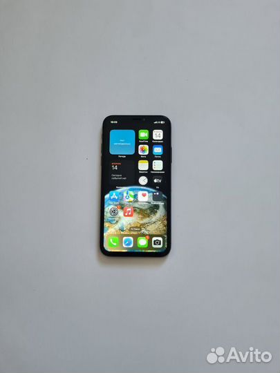 iPhone X, 64 ГБ