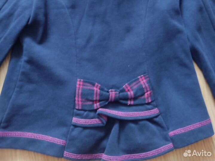 Трикотажныйпиджак для девочки128