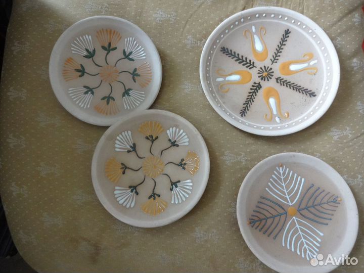 Тарелки настенные керамические