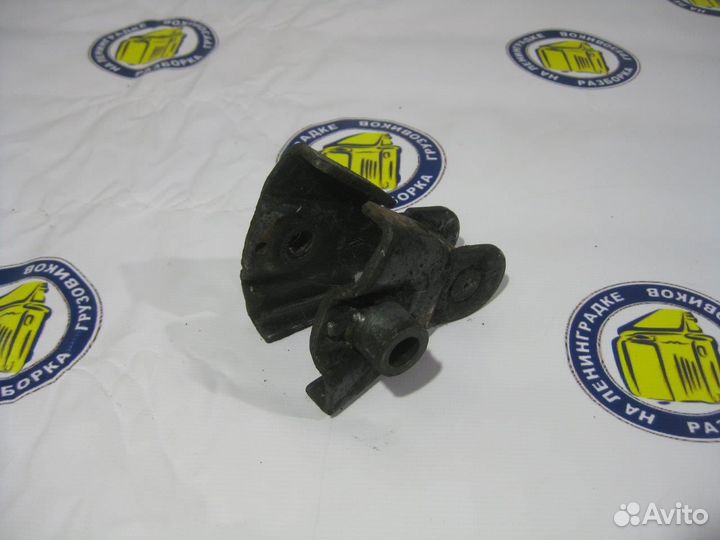 Ответная часть замка кабины 1519439 scania, P,G,R