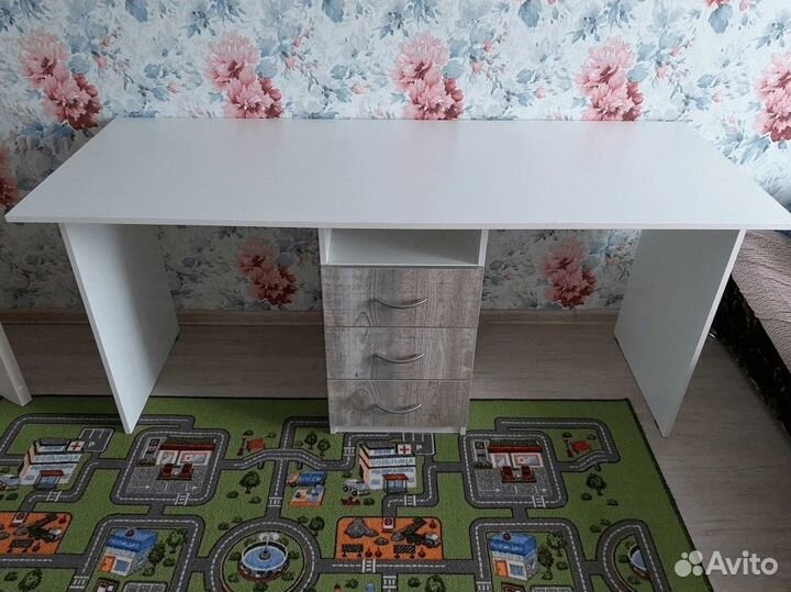 Письменный стол для двоих белый в наличии